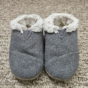 TOMS Cozy Toddler Slippers with Faux Shearling Lining- Size 5T
